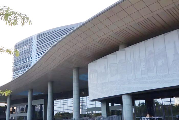 鋁型材定制開(kāi)模